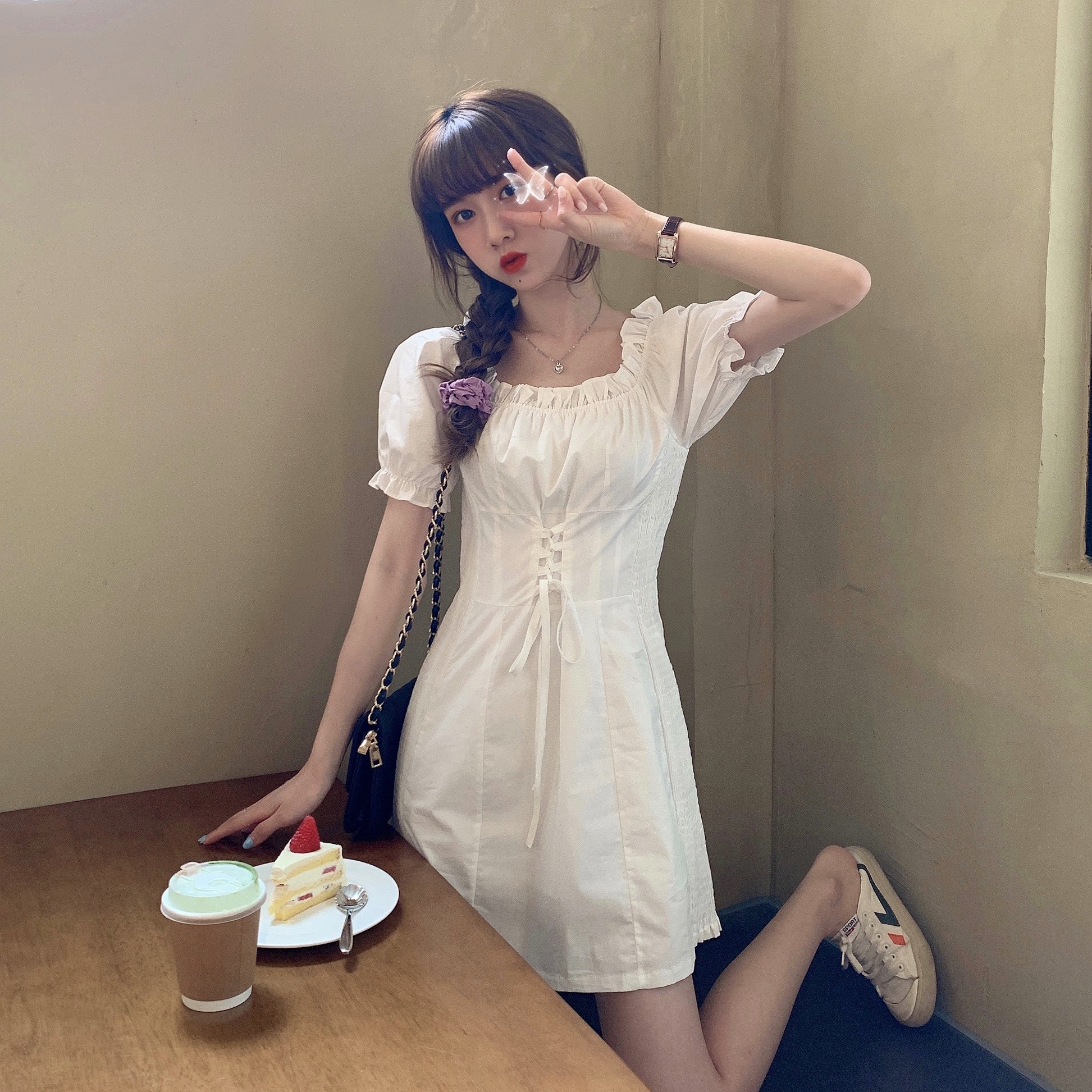 Real photo real price white French Style Bubble Sleeve waist closing show thin dress female
