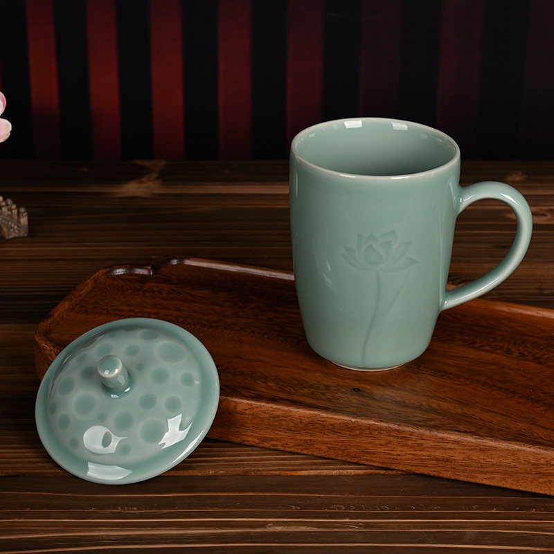精品高档青瓷莲花茶杯