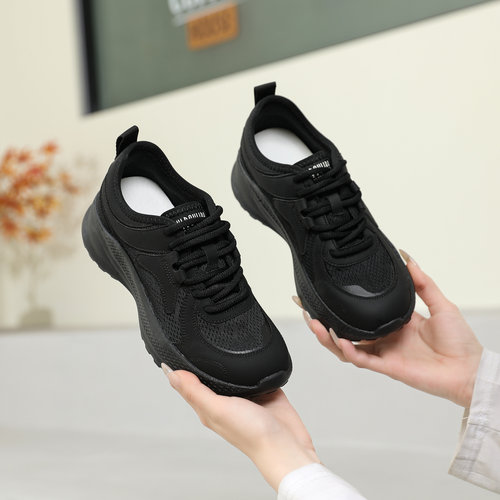 巨康2025夏新款女士时尚休闲鞋舒适百搭透气慢跑鞋轻便真皮鞋垫