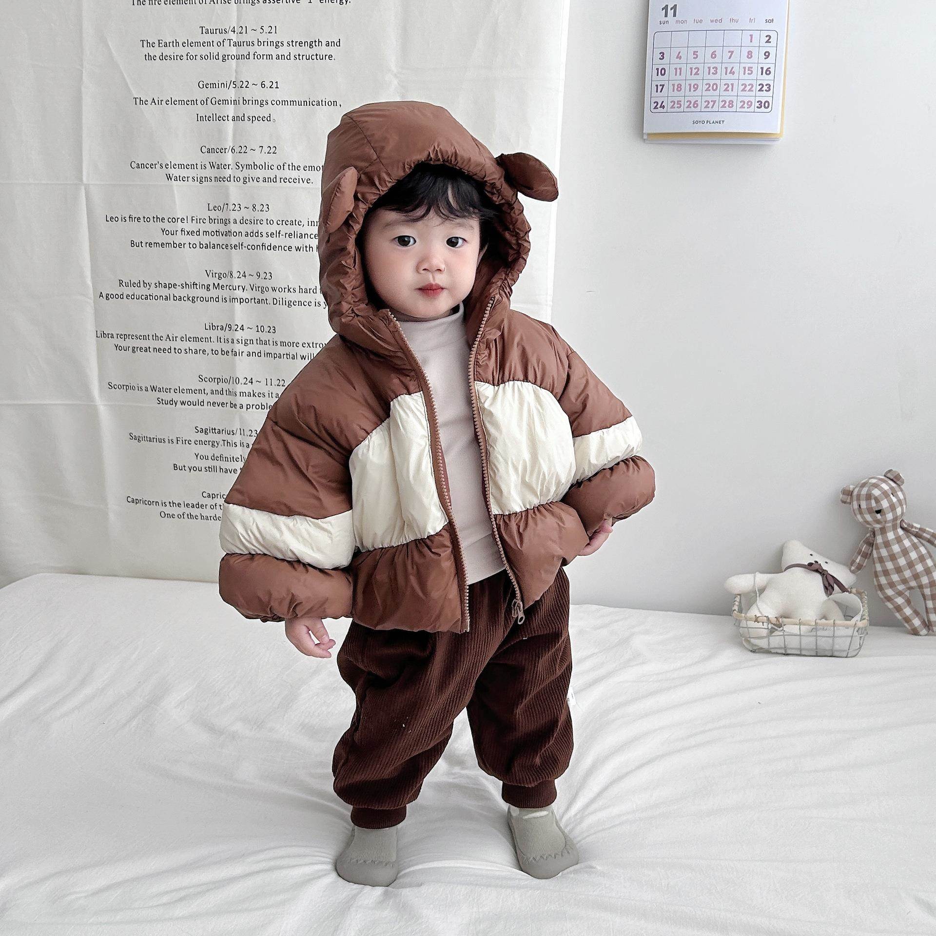 品牌折扣男童冬季羽绒服童装宝宝拼色连帽轻薄保暖白鸭绒外套婴儿