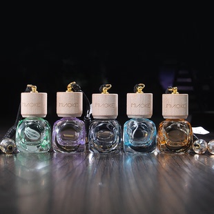 汽车空瓶车载香薰香水吊瓶挂件自加装精油挥发空瓶玻璃木盖散香