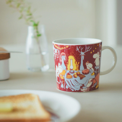 日本代购Arabia Moomin姆明80周年节庆时刻陶瓷马克杯咖啡杯
