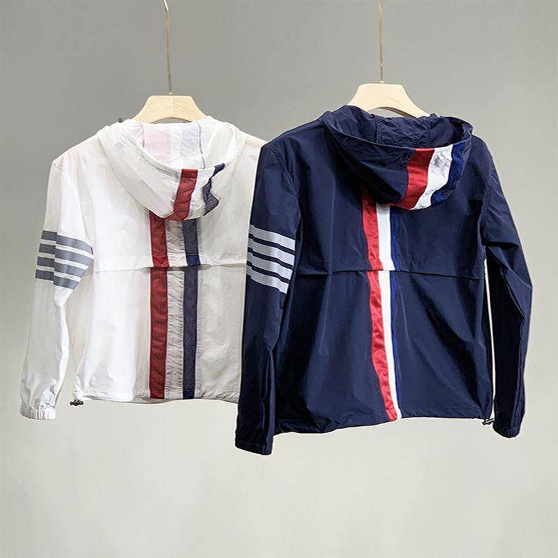 欧洲站~舒适度夏！时尚男潮连帽透气防晒服户外运动夹克速干白色