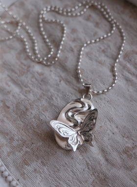 闲境原创设计小众手工蝴蝶项链银