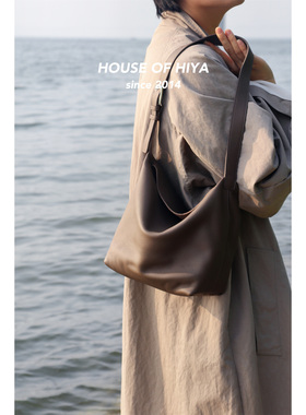 HOUSE OF HIYA新款小众进口荔枝纹牛皮单肩腋下包