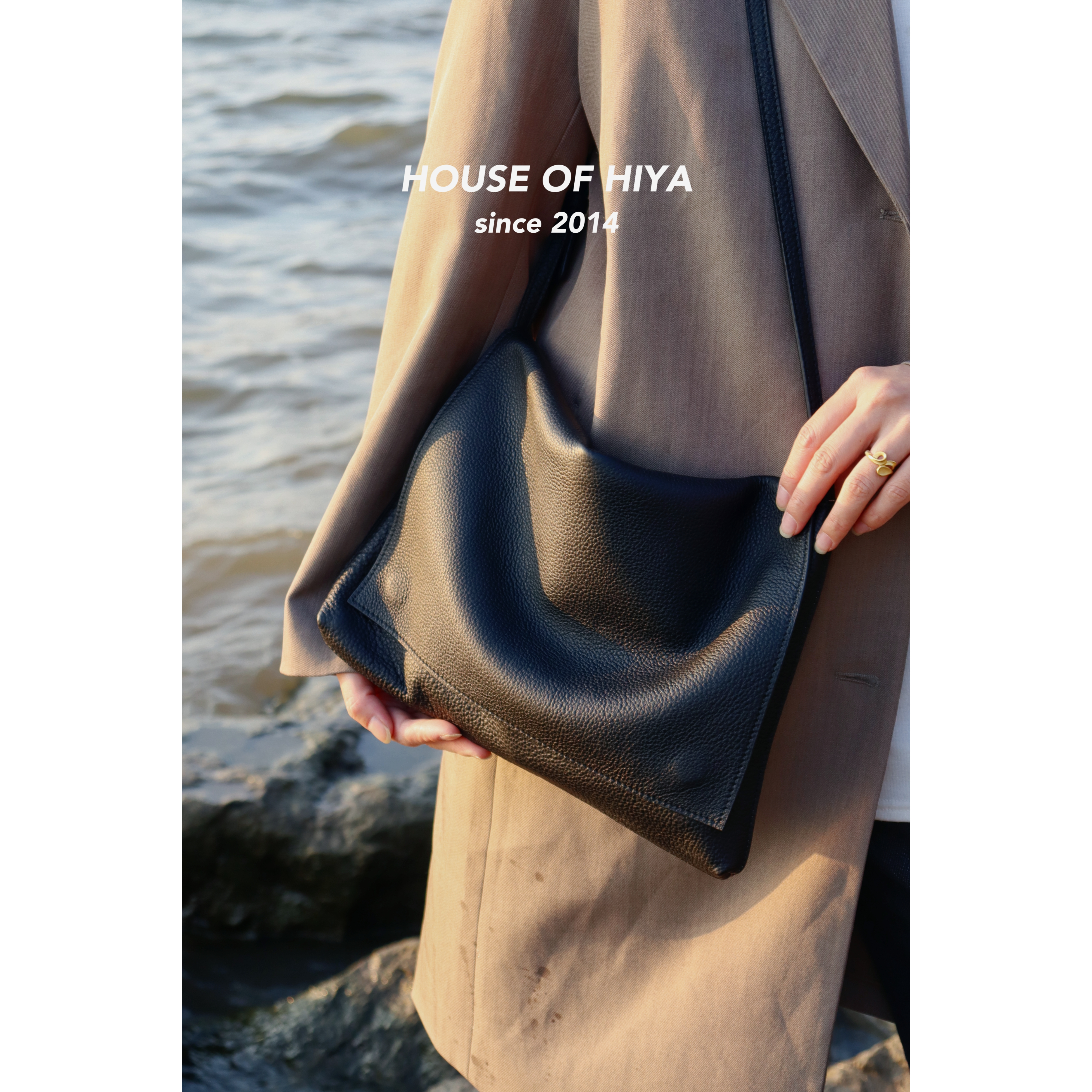 新款极简风细肩带单肩斜挎包