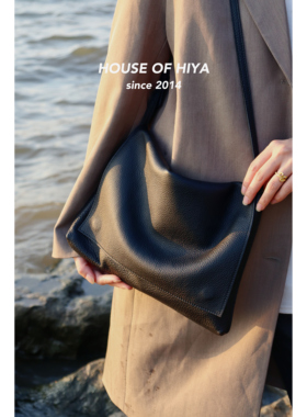 HOUSE OF HIYAA新款极简风头层牛皮细肩带单肩斜挎包