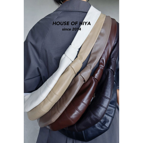 HOUSE OF HIYA定制版牛角包可颂包大号羊皮中性斜挎包小众设计
