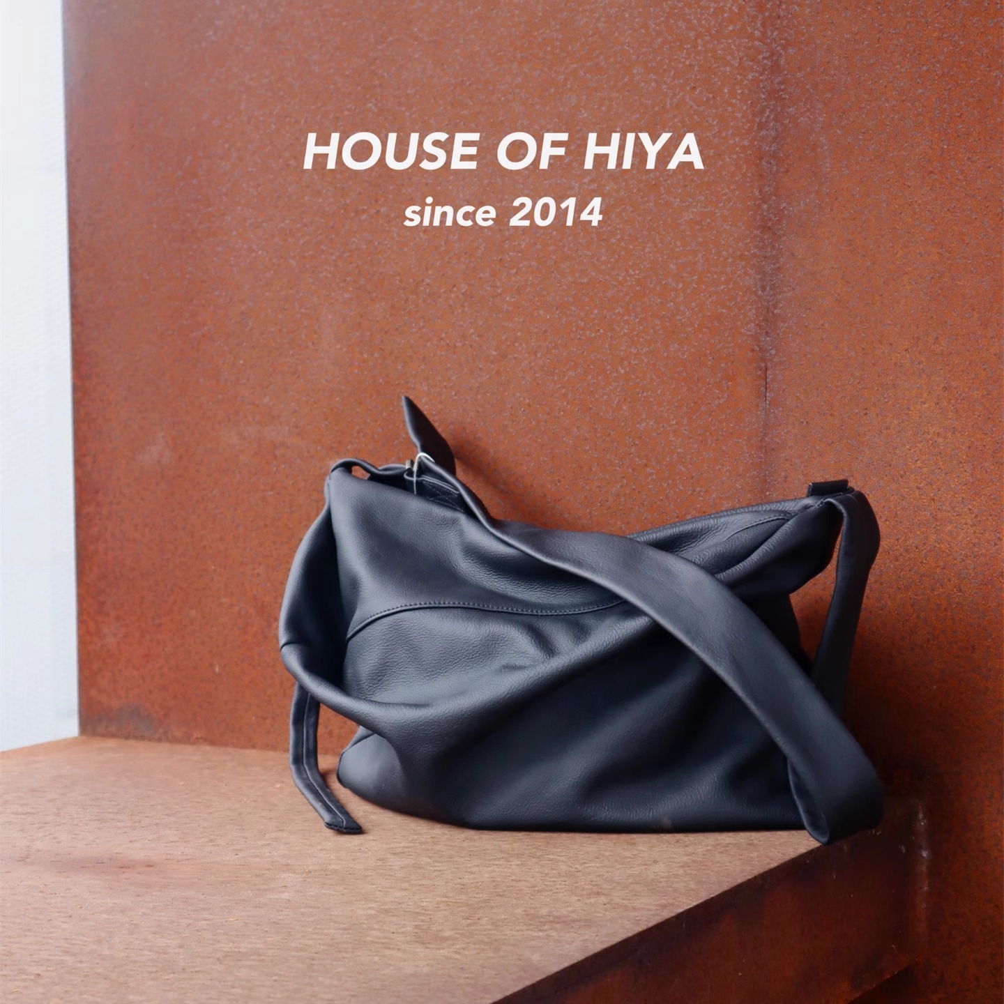 HOUSEOFHIYA新宽极简风小众包