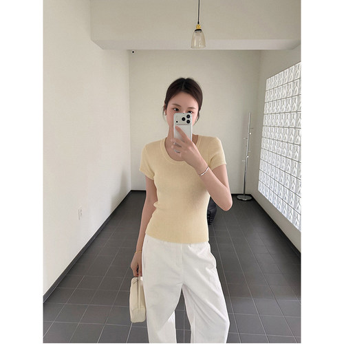 韩版气质简约U领正肩针织短袖T恤女夏修身显瘦露锁骨上衣女