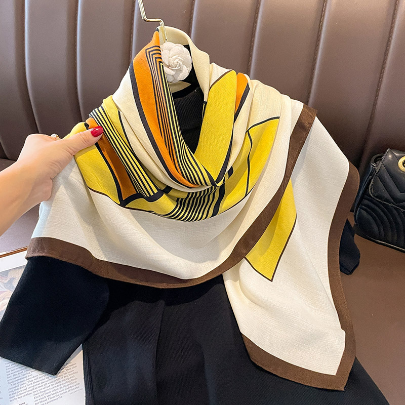 方巾90新款条纹洋气印花丝巾仿绵羊毛手感围巾围脖装饰领巾圆点女