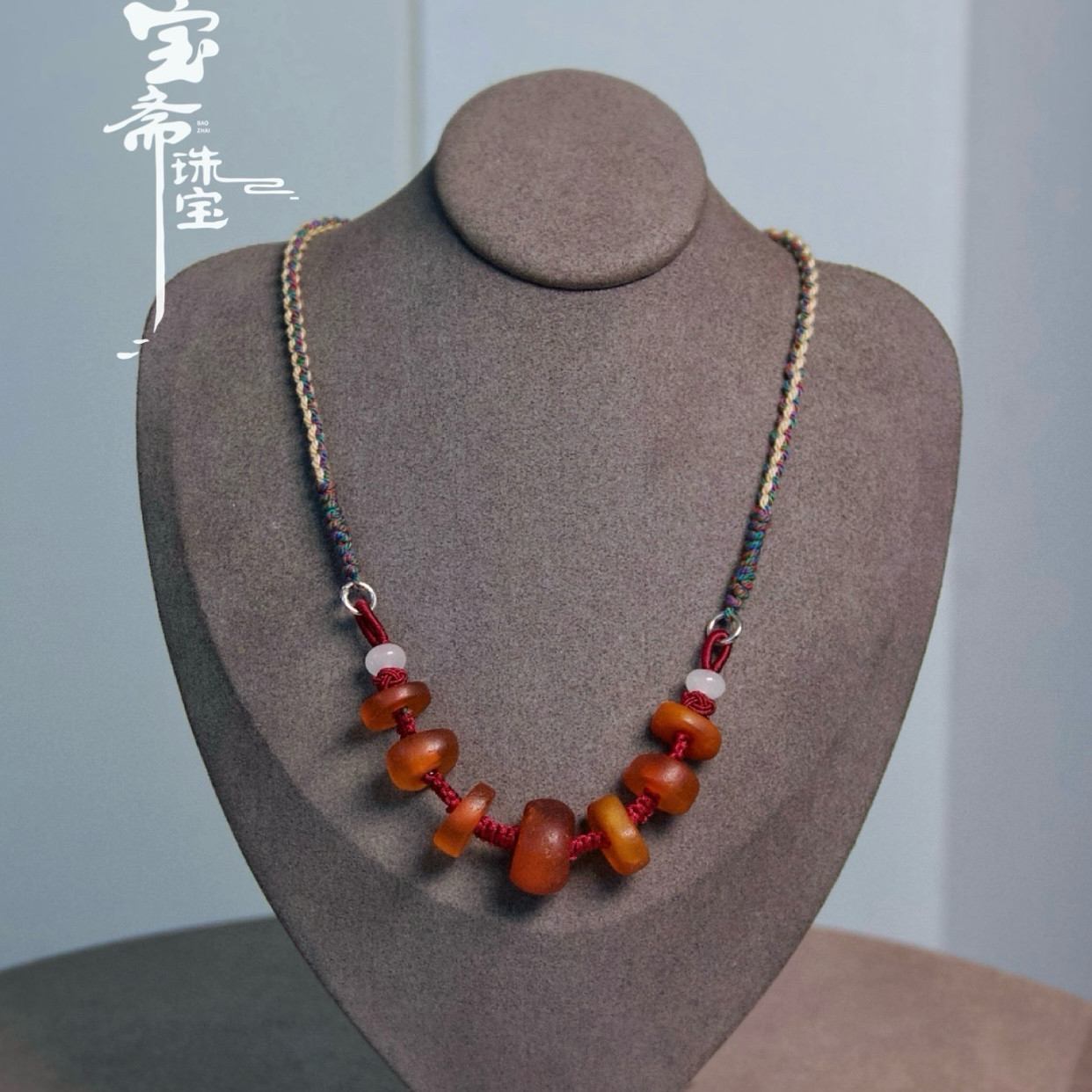 天然老蜜蜡琥珀项链女款复古文艺气质款锁骨链吊坠毛衣链