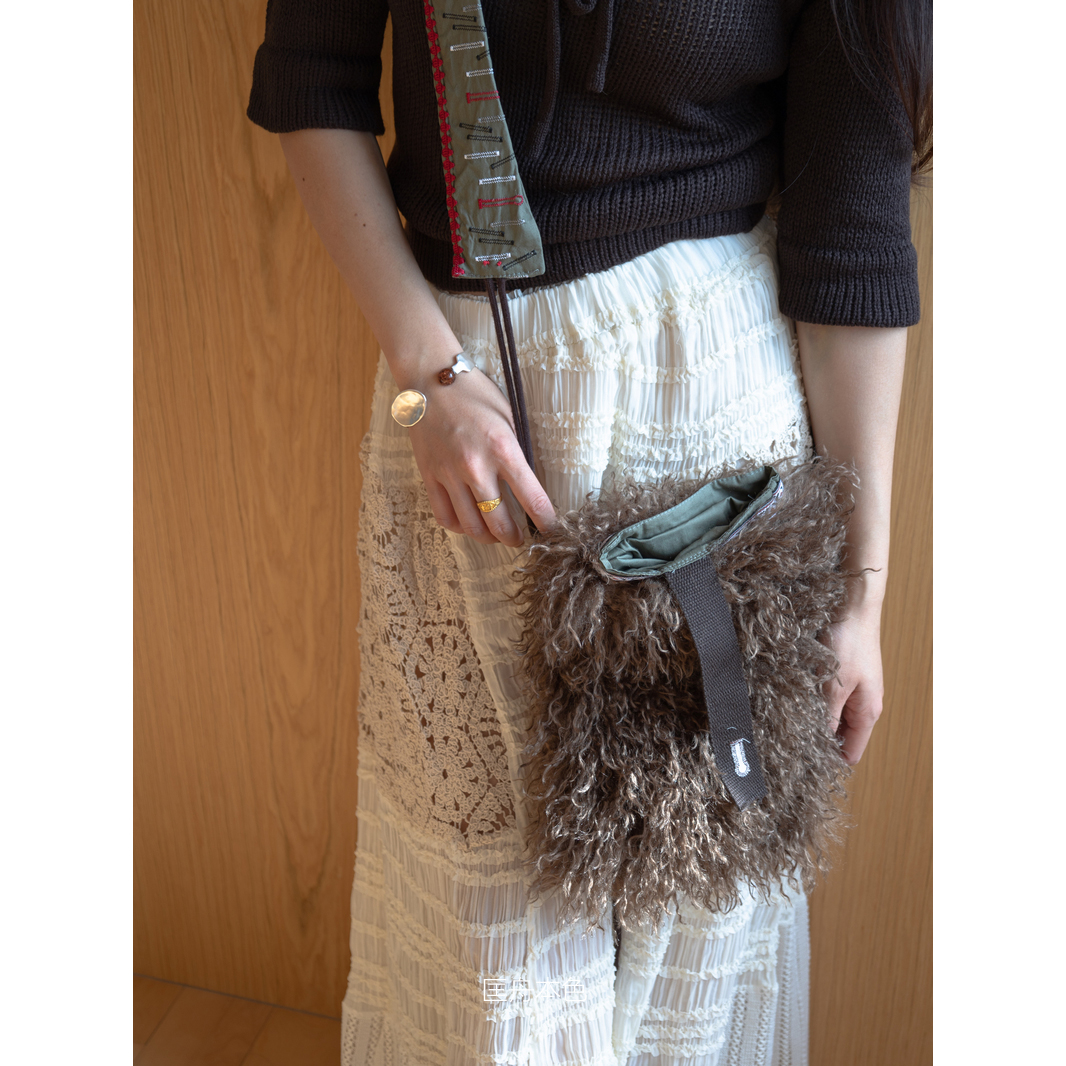 匡舟本色 小众设计 爱斯基摩 波西米亚民族风 毛绒刺绣单肩斜挎包