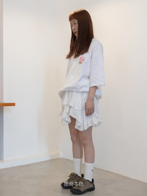 匡舟本色 韩国小众设计 复古仙女刺绣 不规则蕾丝拼接 蛋糕半身裙