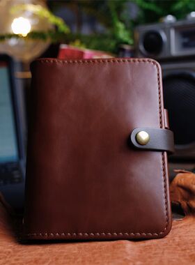 真皮活页手账本A6记事本旅行牛皮本可拆卸文艺复古奇葩a6礼品本子