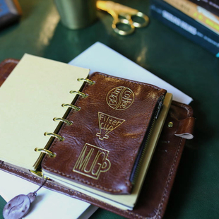 真皮活页A7A6分隔页多功能物品收纳小包A5S手机拉链包笔记本垫板