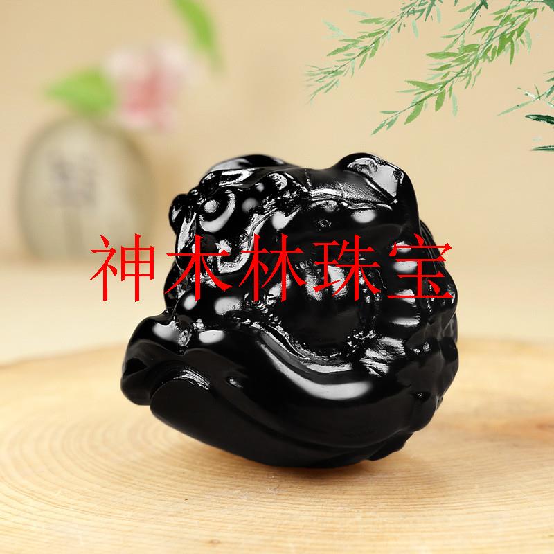 和田玉醒狮挂件新疆墨玉籽料瑞兽黑羊脂小狮子项链玉吊坠手链配饰