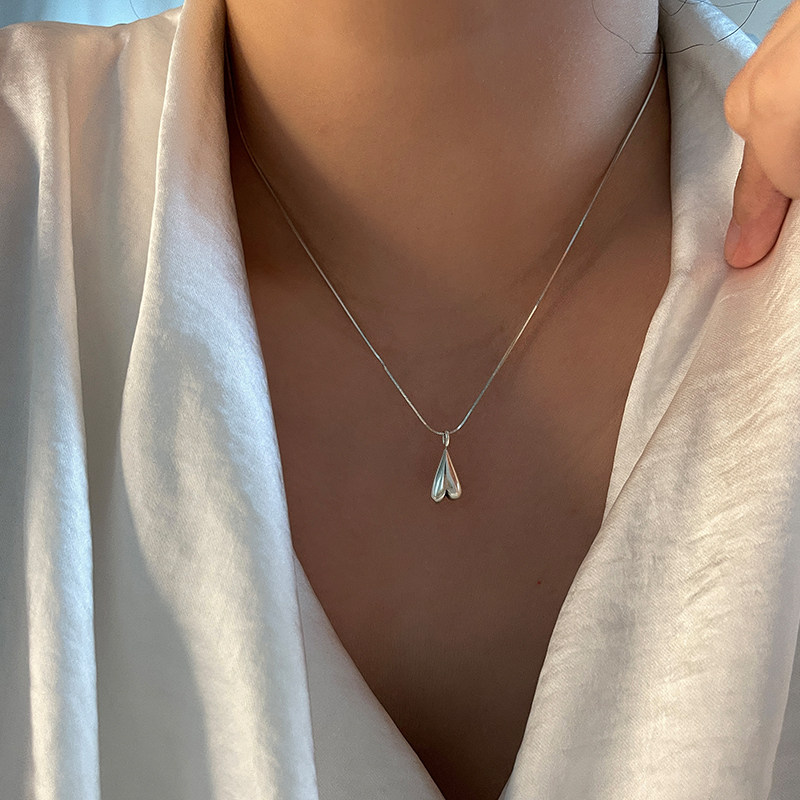 925纯银小众水滴爱心项链女款2026新款轻奢高级感韩国锁骨链百搭