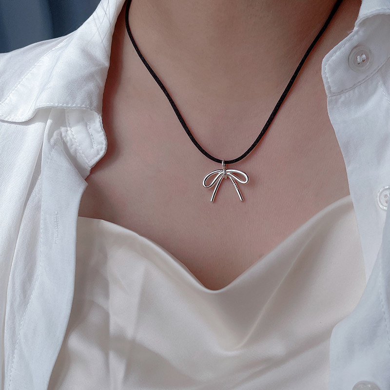 博主同款S925纯银蝴蝶结抽拉可调节黑绳项链女款小众毛衣链choker