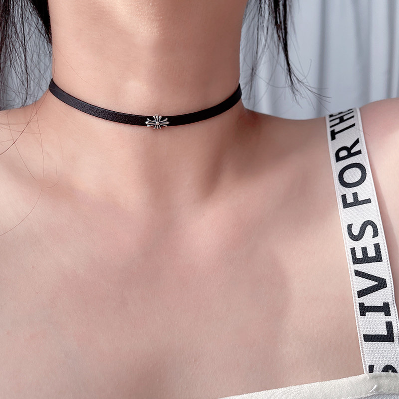 高级感S925纯银十字架船锚choker项圈黑色皮绳项链女款复古颈链潮