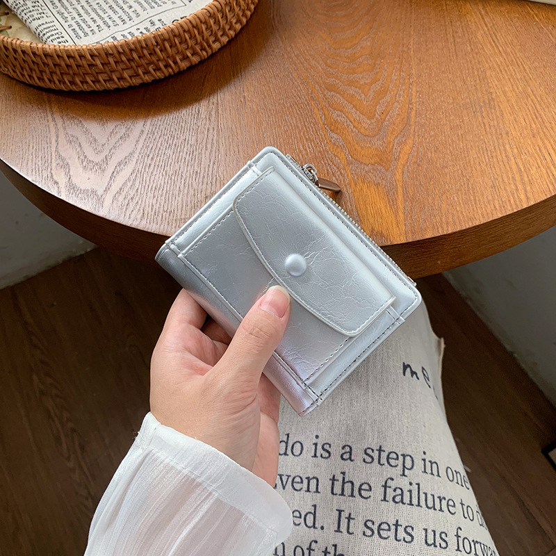 简约复古油蜡皮短款钱包女卡包