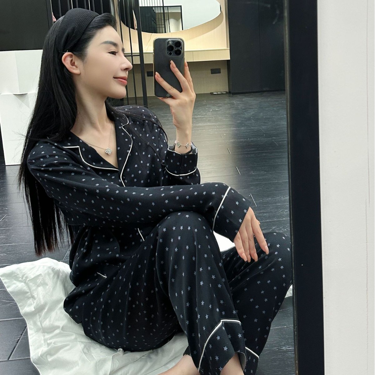 【星妘巴克】情侣轻奢风睡衣女人棉贡缎秋冬季长袖舒适家居服套装