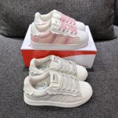 女2024年春季 新款 平底休闲爆款 贝壳头小白鞋 奶油港风百搭运动板鞋