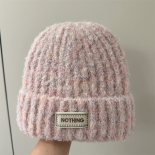 2024秋冬新款女士毛线帽韩版字母布标简约洋气保暖羊毛针织帽柔软