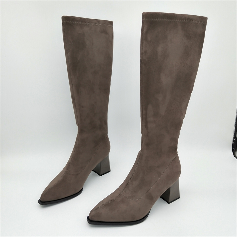 粗跟瘦瘦靴尖头2024新款