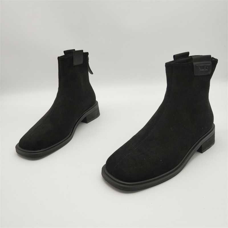 断码处理2025秋冬新款35，36方头低跟拉链加绒舒适百搭工装马丁靴