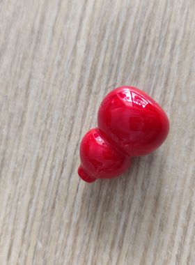 中东蜜蜡红雪山葫芦大红色38x25.5mm吊坠平安