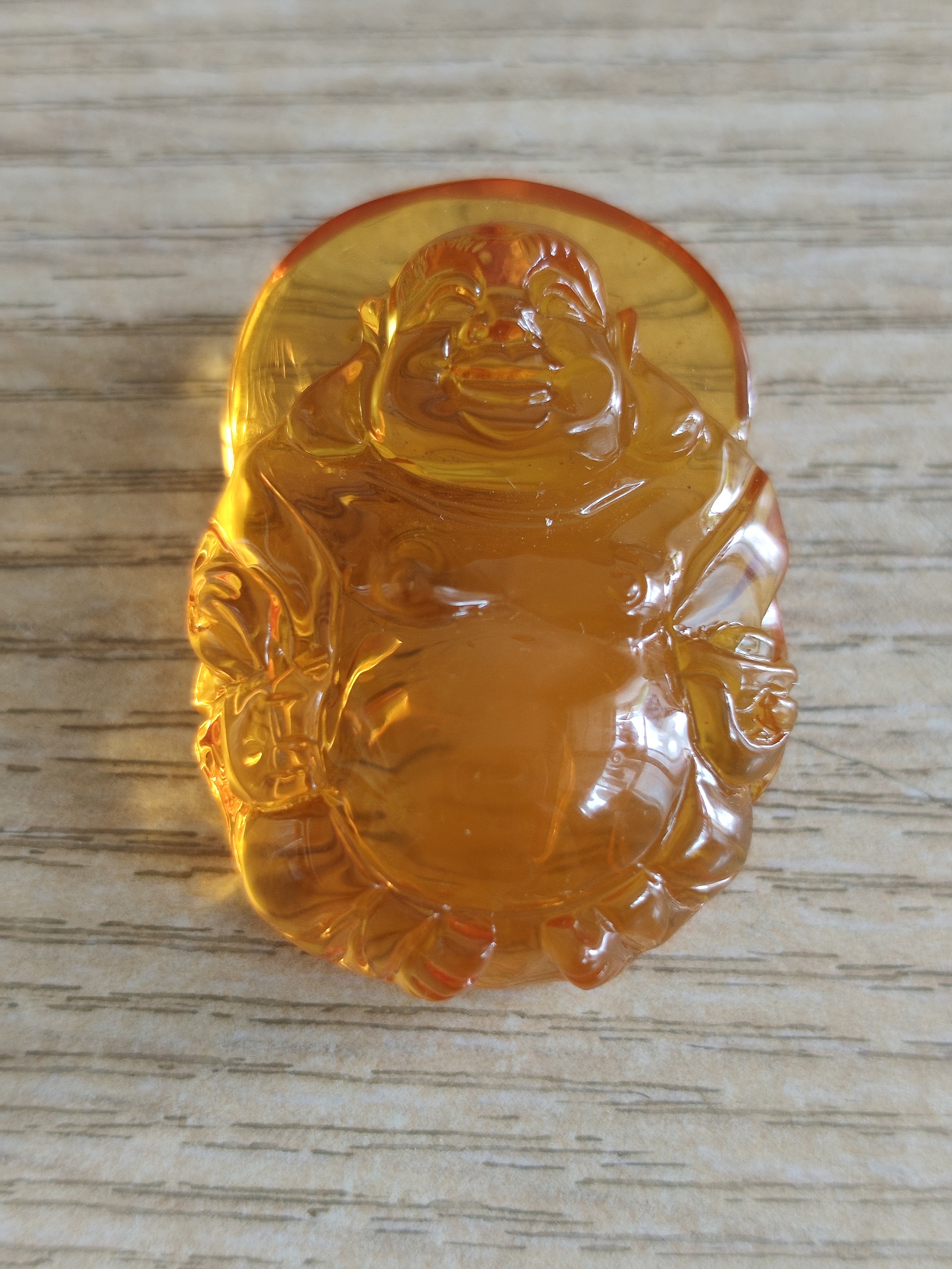 天然琥珀蜜蜡波罗的海金珀小佛吊坠雕工精美内有白雾蜜