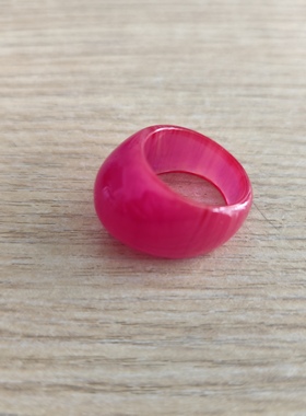 中东蜜蜡玫瑰紫丝蜡戒指时尚饰品