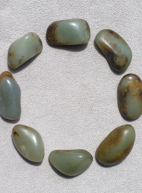 新疆和田玉籽料手链天然原石