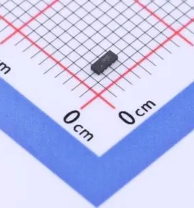 ESD7004MUTAG UDFN-10(1x2.5) ESD 5V截止 峰值浪涌电流：1A@8/20