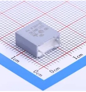 BFC233820473 插件,P=7.5mm 安规电容