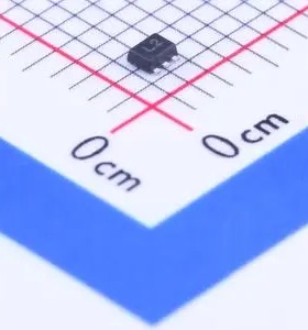 CESDLC5V0M5 SOT-563 单向ESD 5V截止 峰值脉冲电流：2.5A@8/20us
