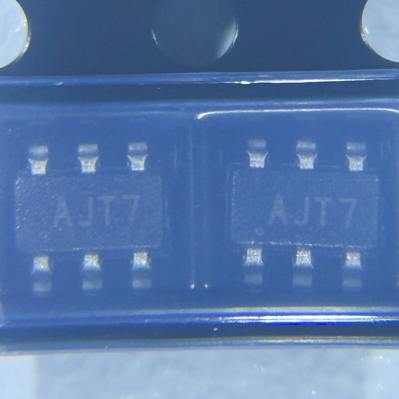 MCP4725A0T-E/CH SOT23-6 丝印：AJT7 AJM5 数模转换芯片DAC - 实物图