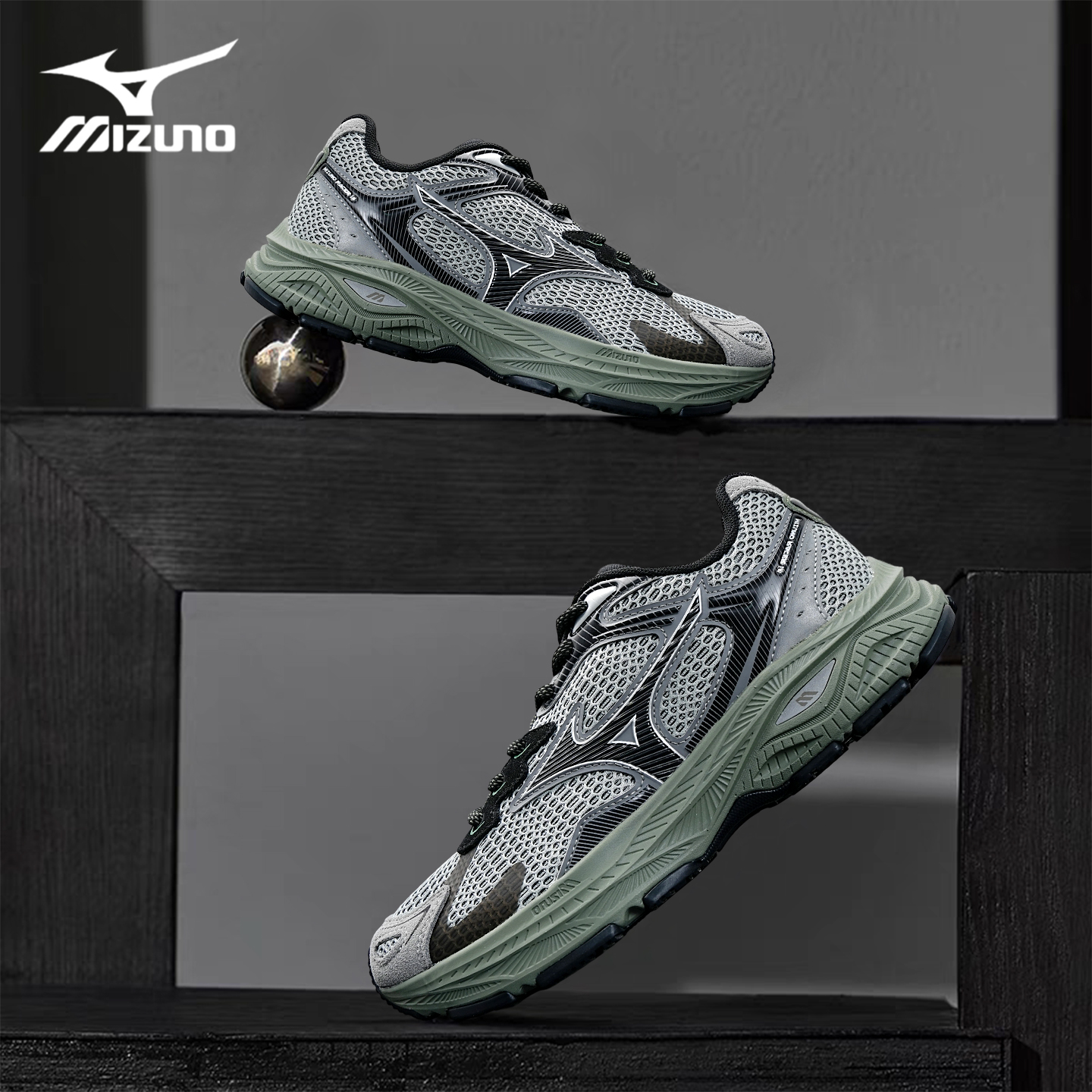 Mizuno/美津浓 Racer S 秋冬跑步鞋绿野仙踪防滑耐磨男女鞋跑步鞋