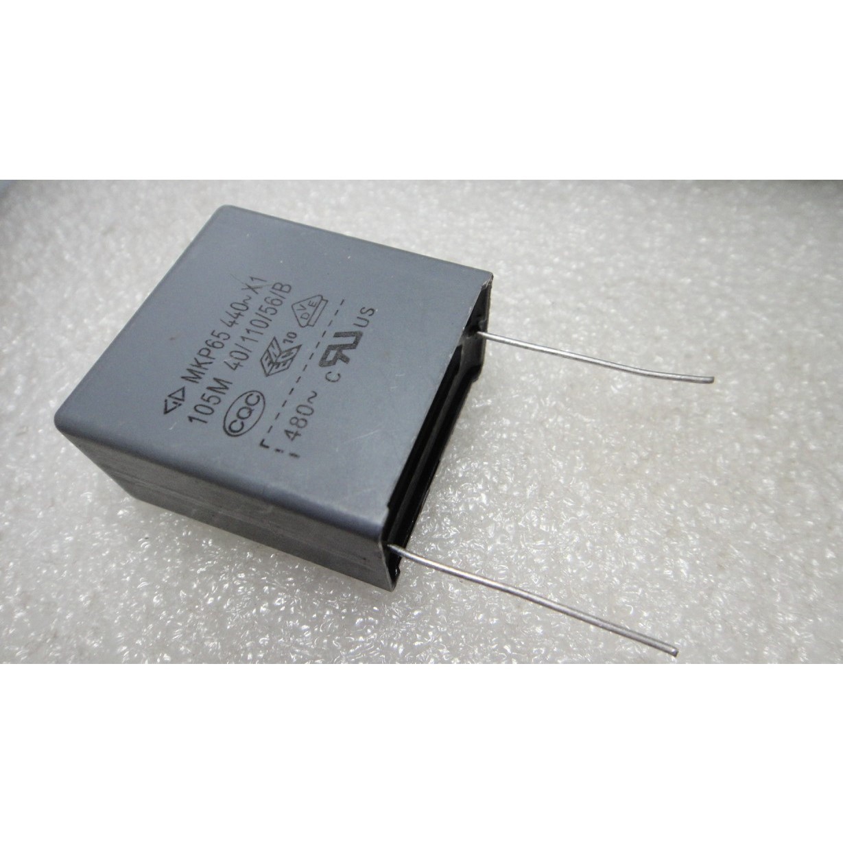 发拉MKP651.0uf/440vAC1u0f1u