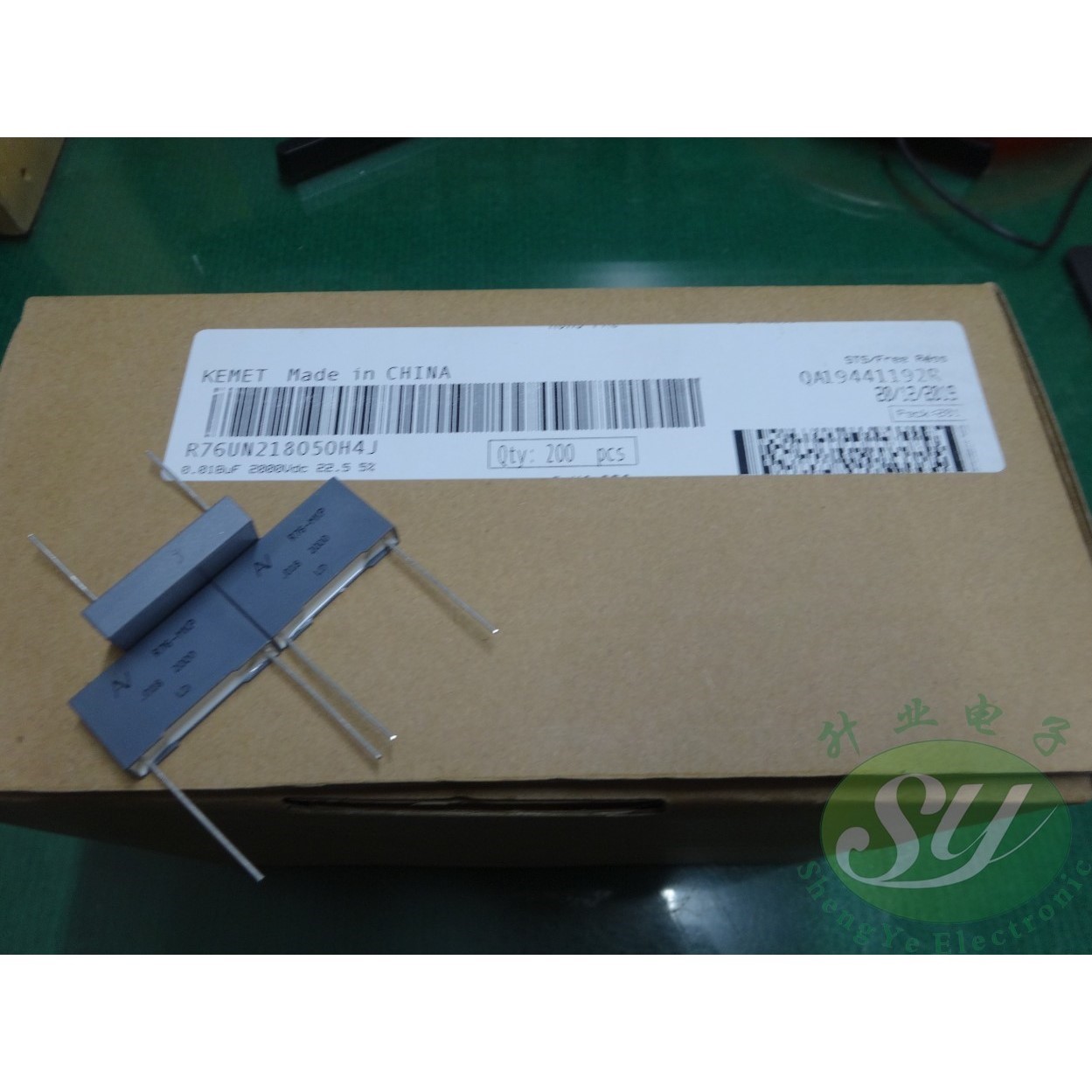 KEMETAVR760.018uf/2000V18n