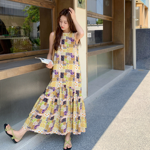 韩系波西米亚度假风印花无袖连衣裙女夏新款森系别致鱼尾连衣裙图片