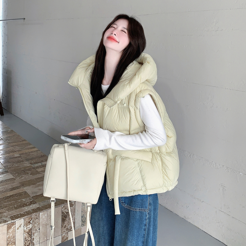 新款现货125-A87轻盈保暖连帽90白鸭绒羽绒服马甲外套P235控348，女装羽绒服，浙宝125
