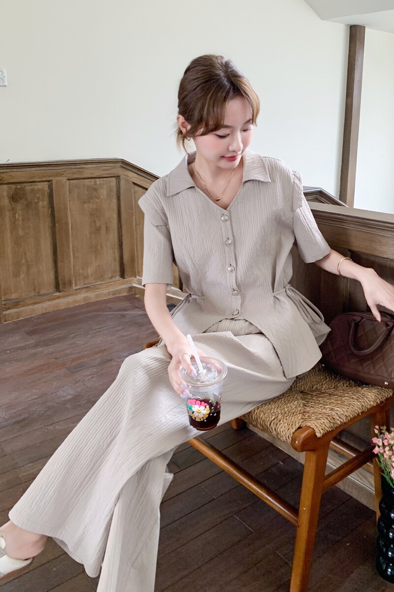 【新款】现货！气质减龄时尚两件套A17-P155-控228,女装套装/套裙,浙宝125