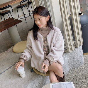 大货已出！新款 鬼马系少女两面穿羊羔毛格纹外套9067-P135-控188图片