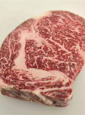 纯种和牛M9+眼肉澳洲金凤凰谷饲