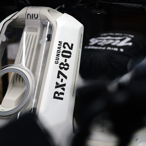 适用于NXT2代小牛贴纸NXT RX电动车贴纸拉花车身装饰贴改装车贴