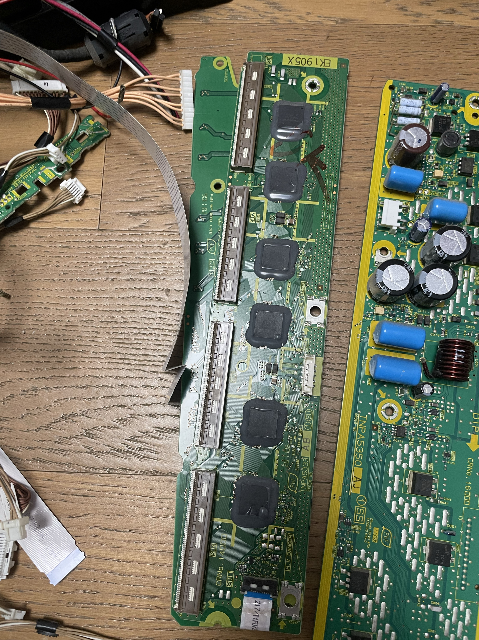 TH-P46U30C P46U33C 缓冲板 TNPA5333 AB TNPA5334 AB