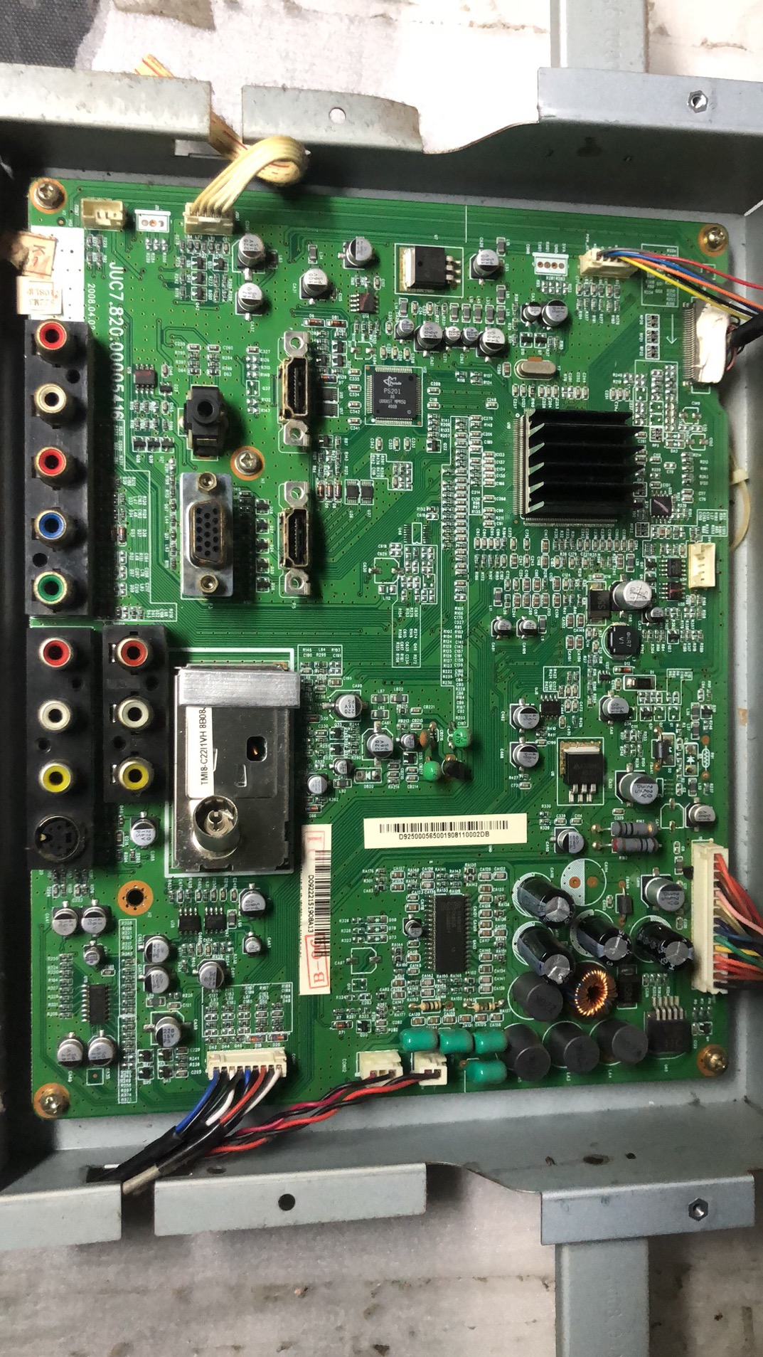 长虹PT32618/PT32700D主板JUC7.820.00005416配屏32F1