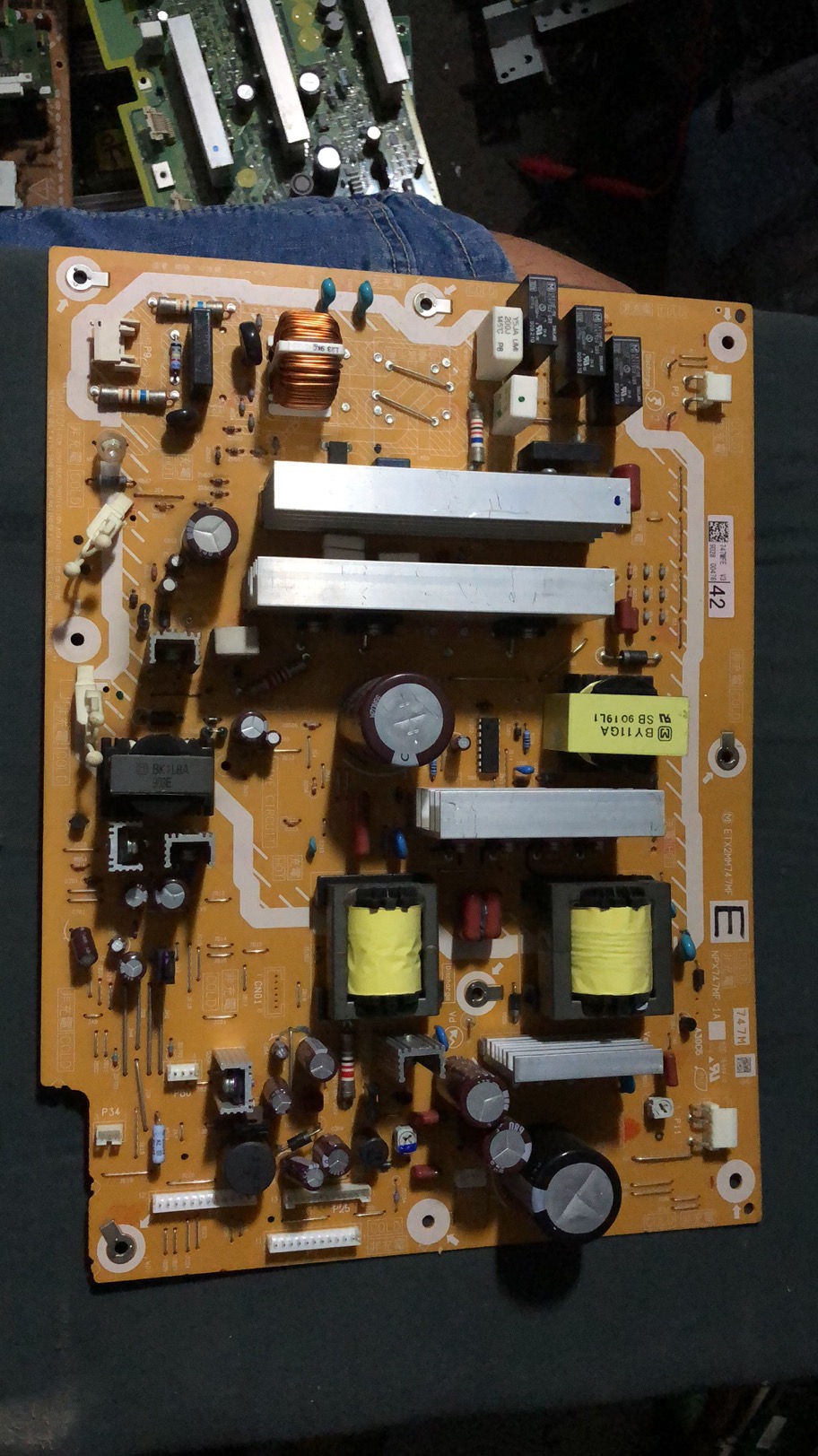 原装松下TH-P42S10C/46S10C 电源板NPX747MF-1A ETX2MM747MF